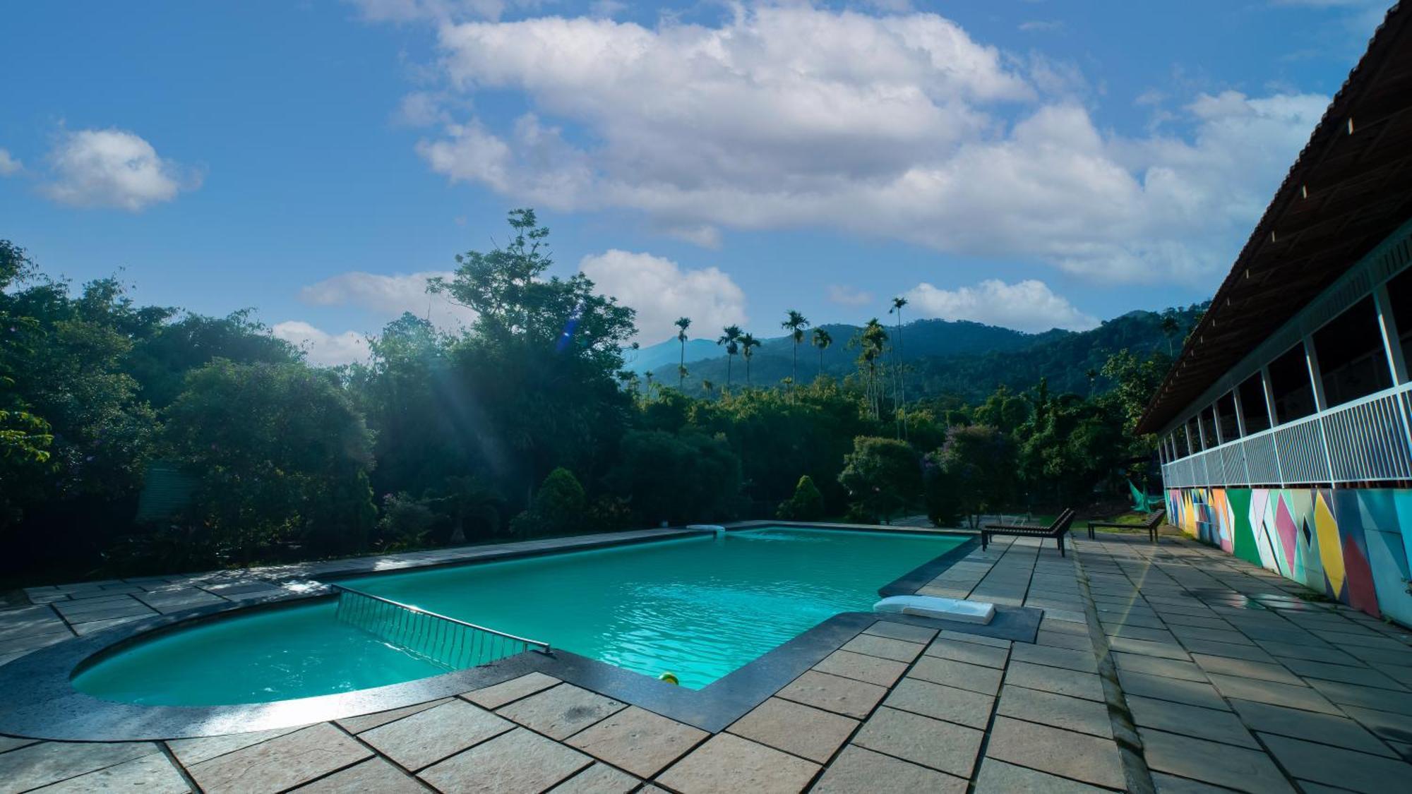 Vythiri Holiday Resort, Wayanad Exterior foto